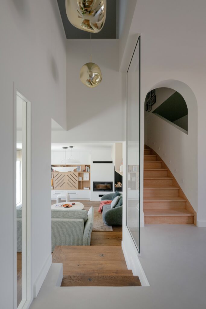 Photo rénovation maison saint germain au mont d'or - Béton ciré - Louise Garnier - architecte d'intérieur